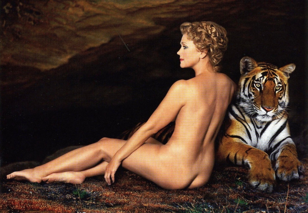 Вероника Феррес голая в кино