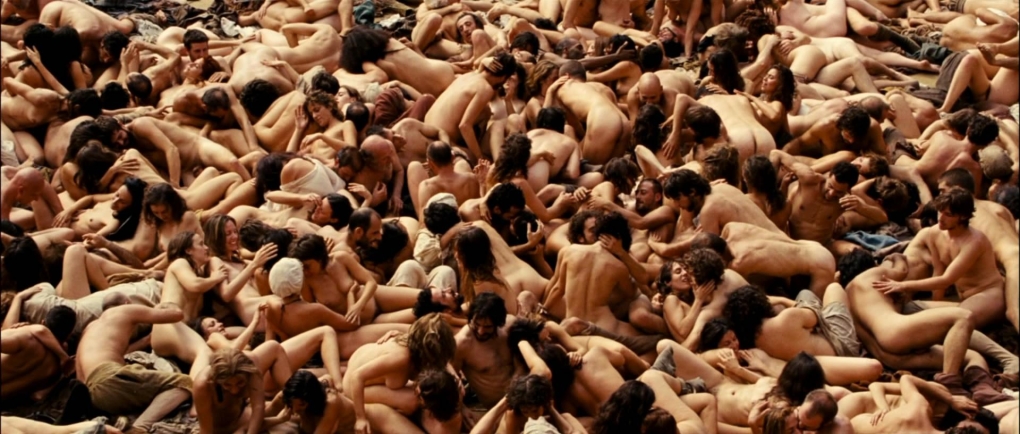 Массовая оргия в фильме парфюмер