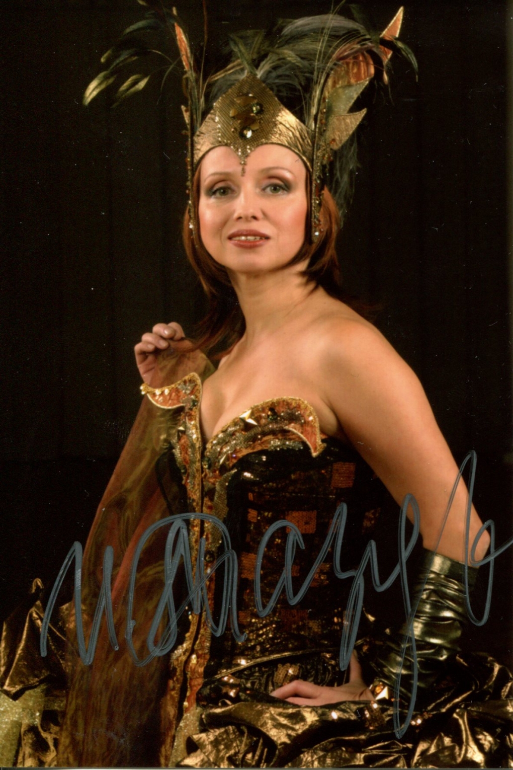 Голая Ирина Раш без трусов