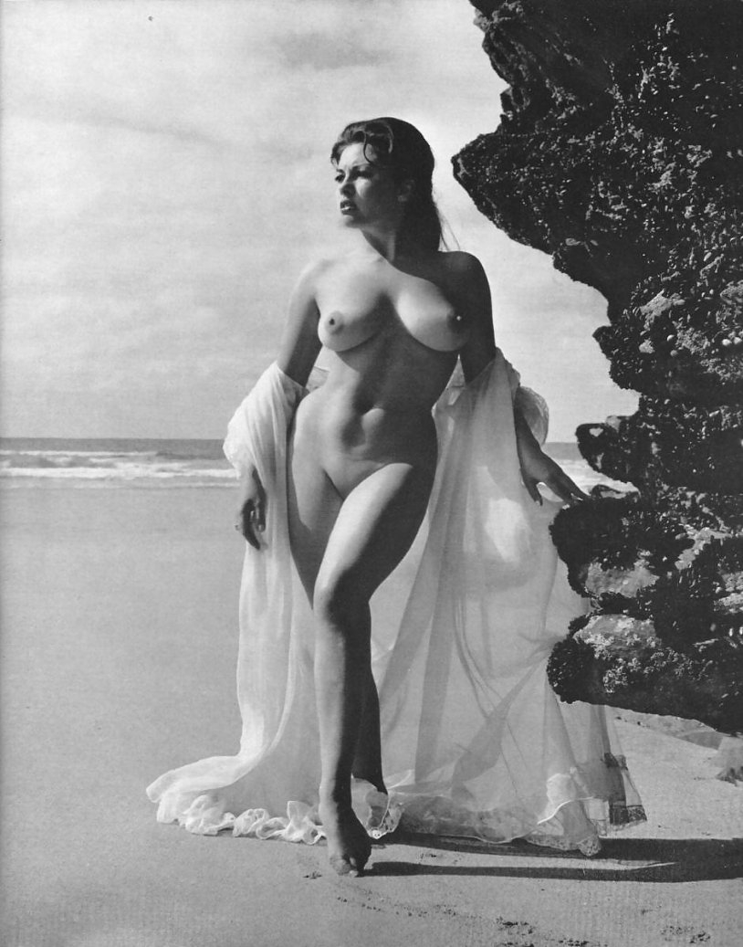 Винтажные голые женщины