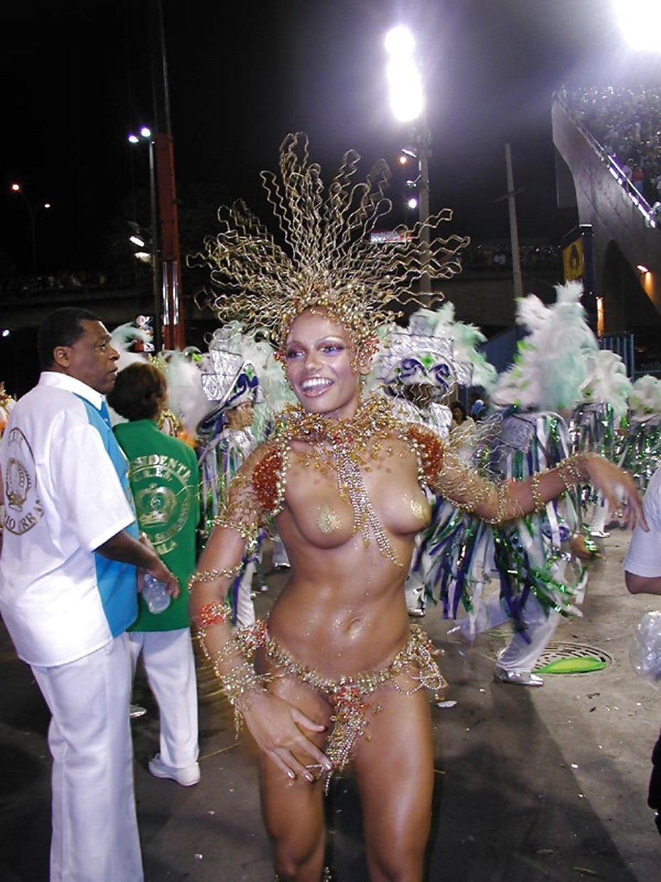 Голые бразильянки Brazilian Carnival 2020