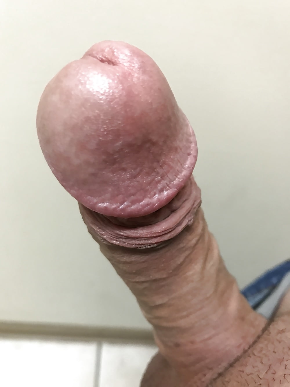 Красивый необрезанный член