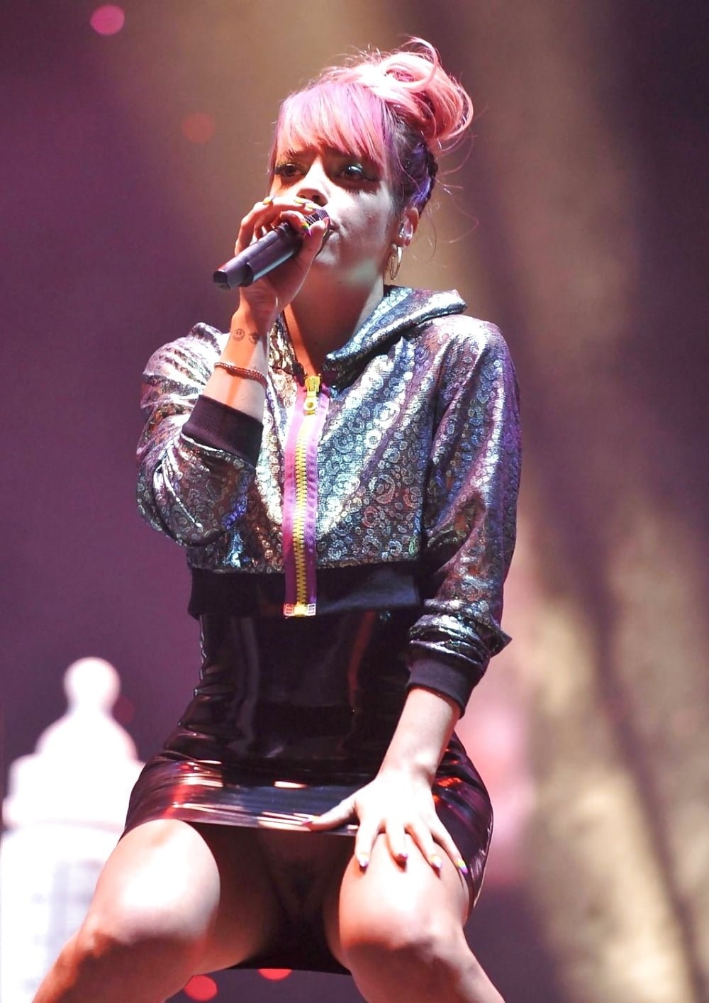 Эмма Уотсон без трусов