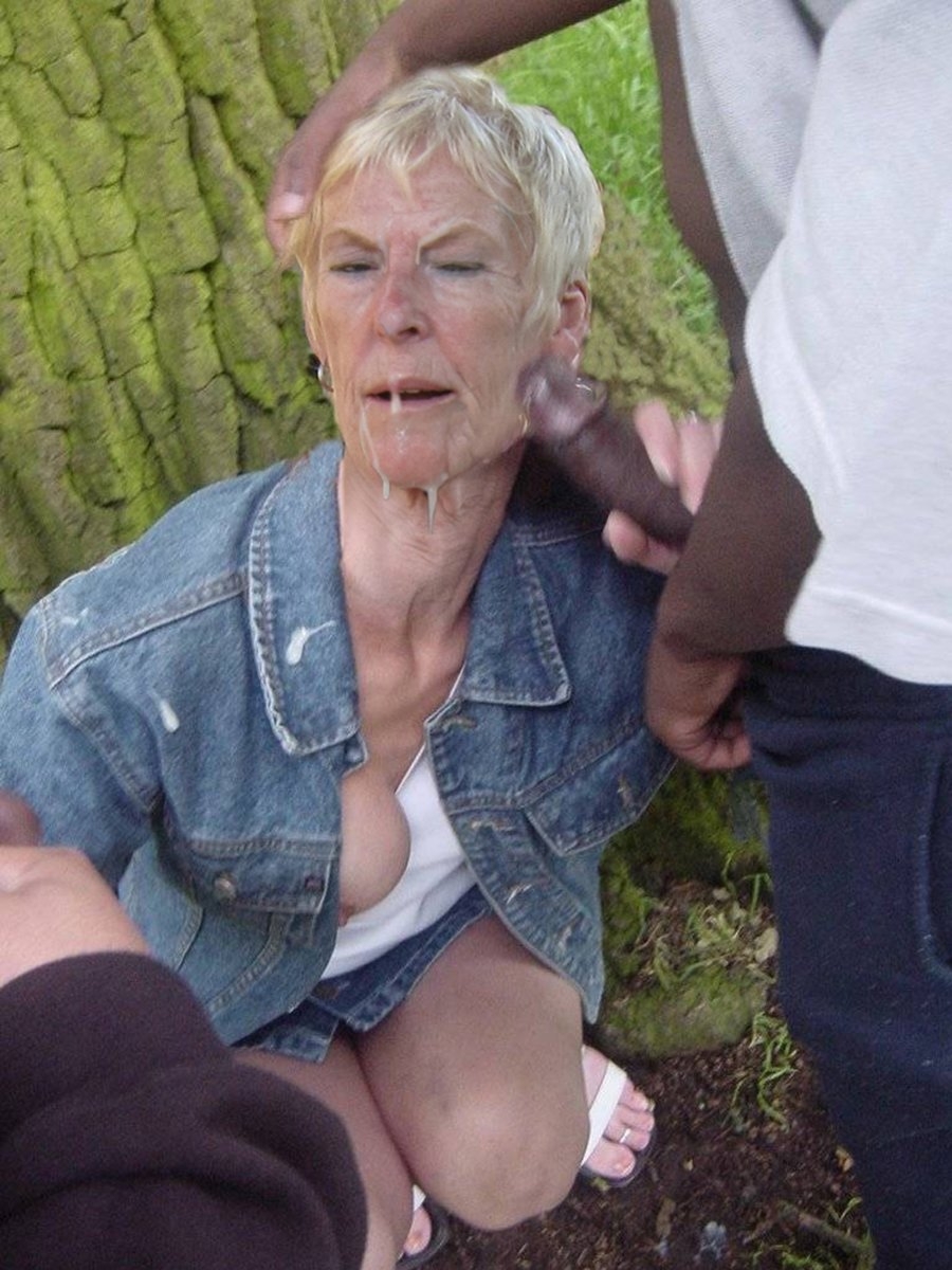 Старуха отсос на улице