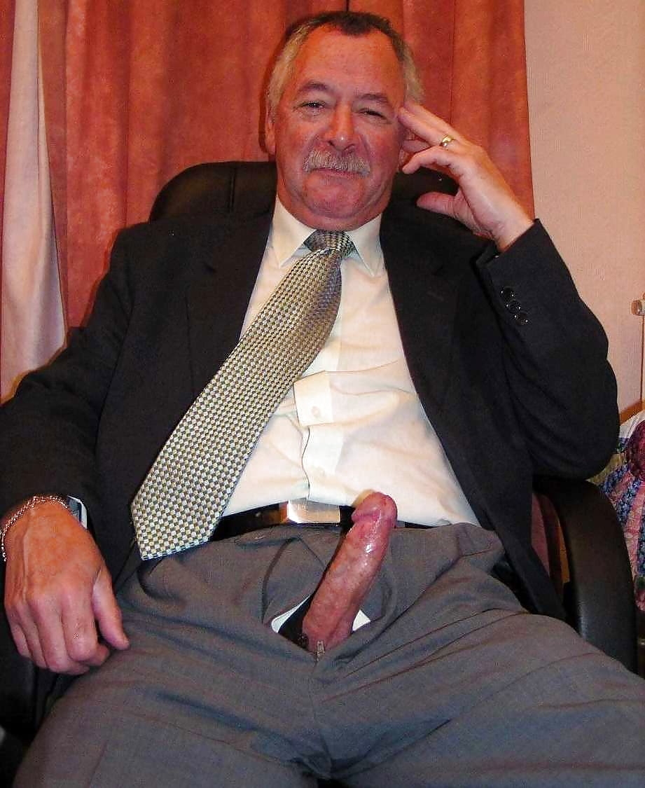 Дедушки с большими хуями