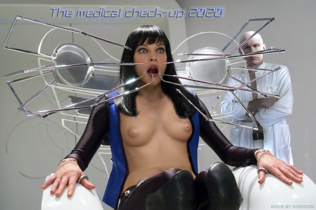 Голая Мила Йовович в фильмах