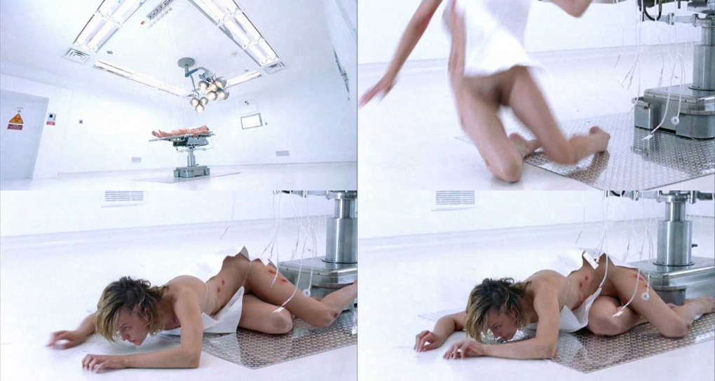 Голая Мила Йовович в фильмах