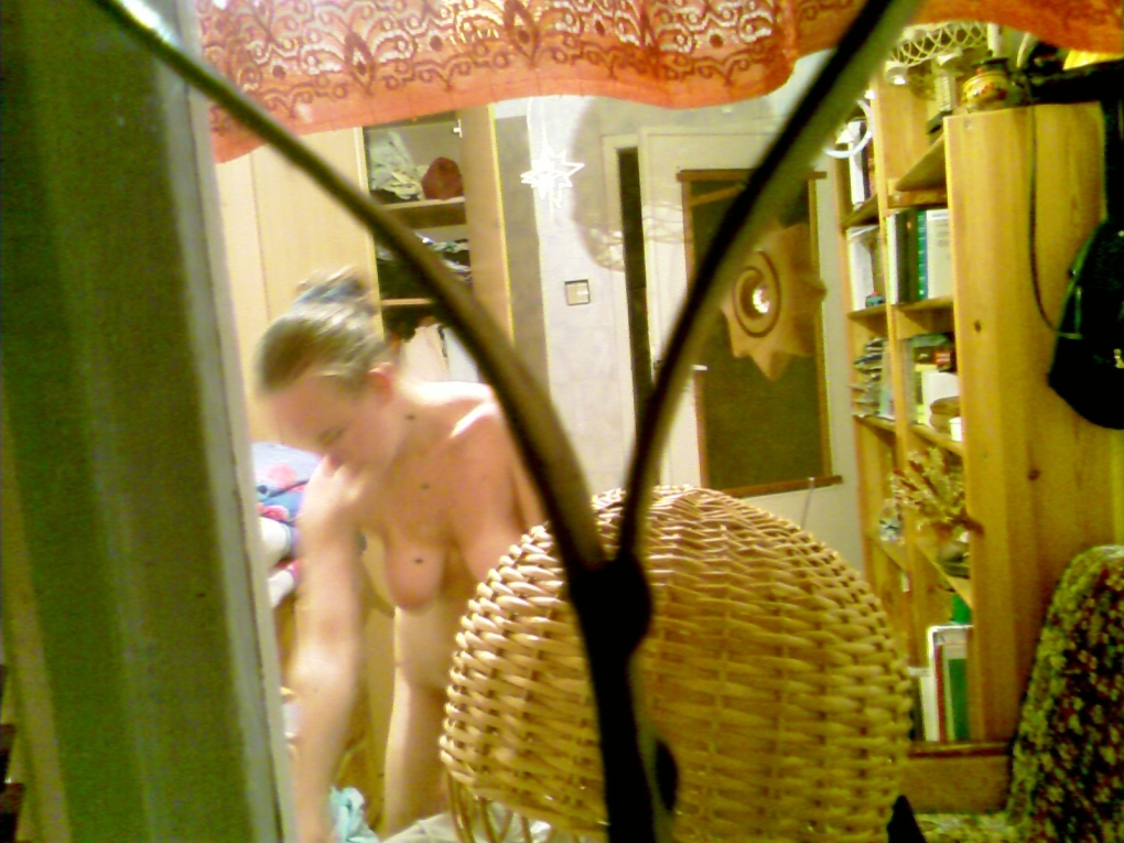 Подглядывание в чужие окна