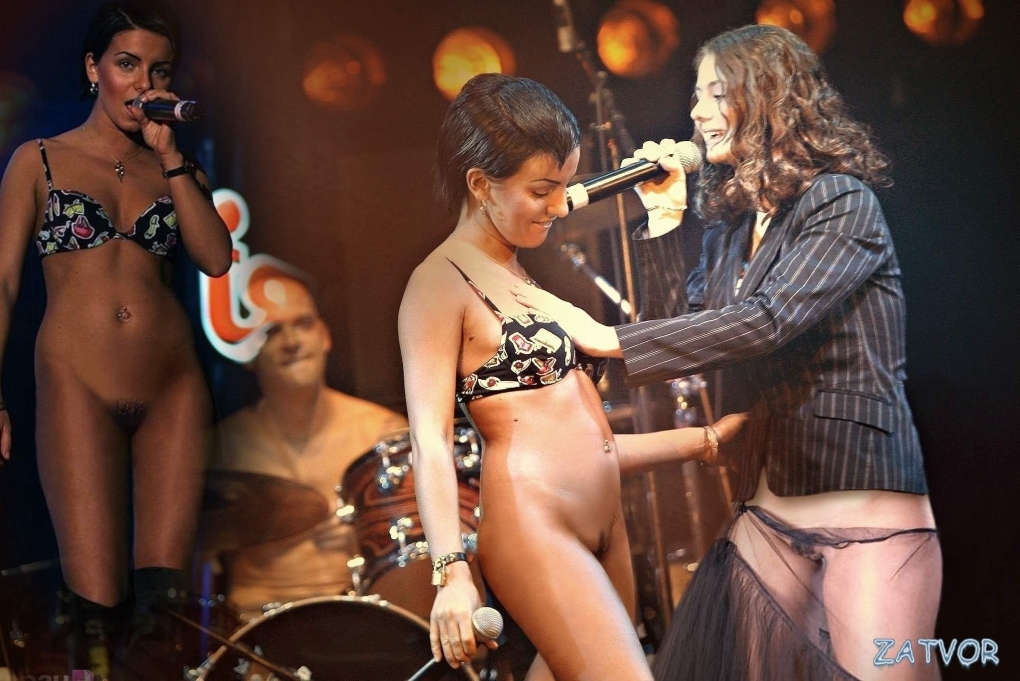 Порнозвезды на вечеринке