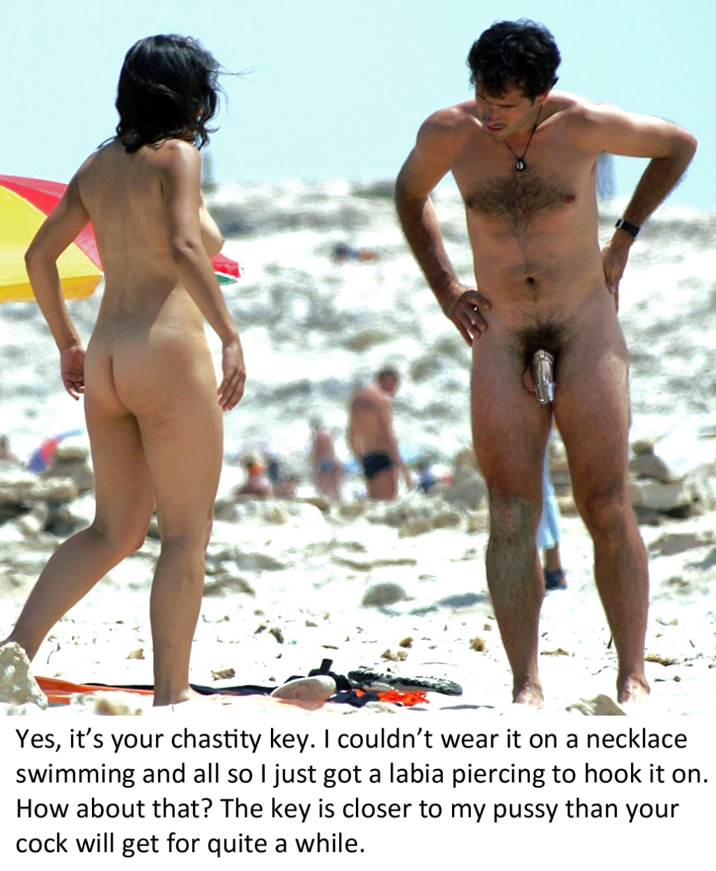 Парни на нудистком пляже