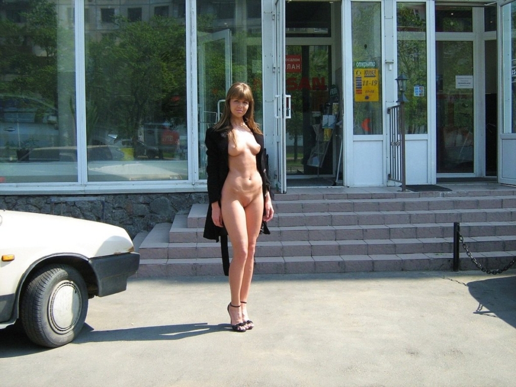 Голышом на базе отдыха