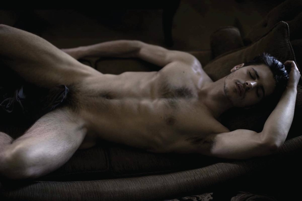 Красивые голые мужские попки