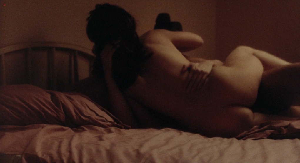 Прошлые ночи в Сохо эротические сцены