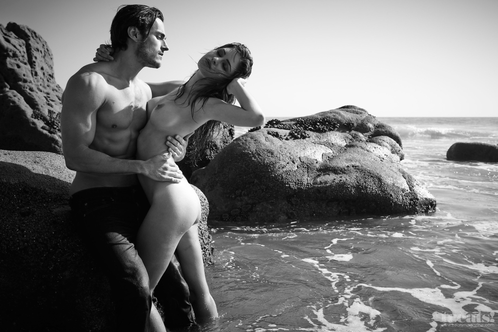 Красивые молодые пары ню