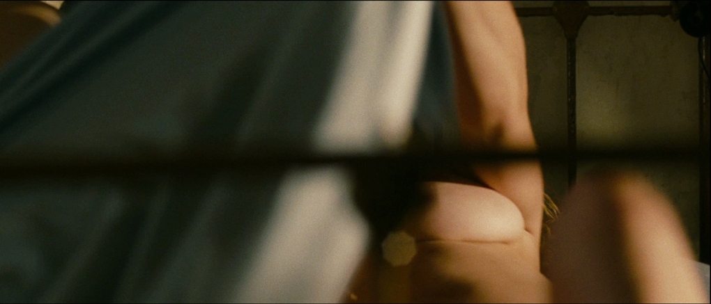 Тара Рид папарацци