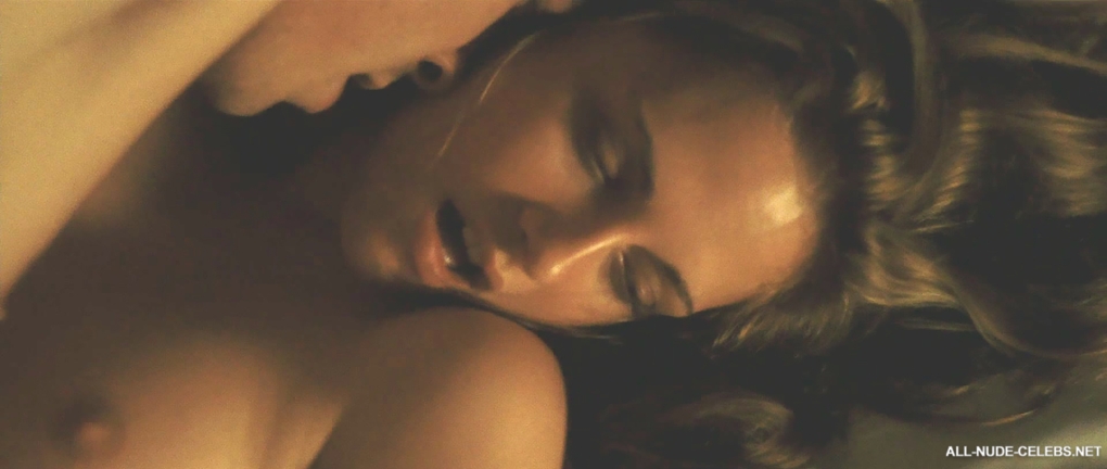 Кристен Стюарт обнажёнка