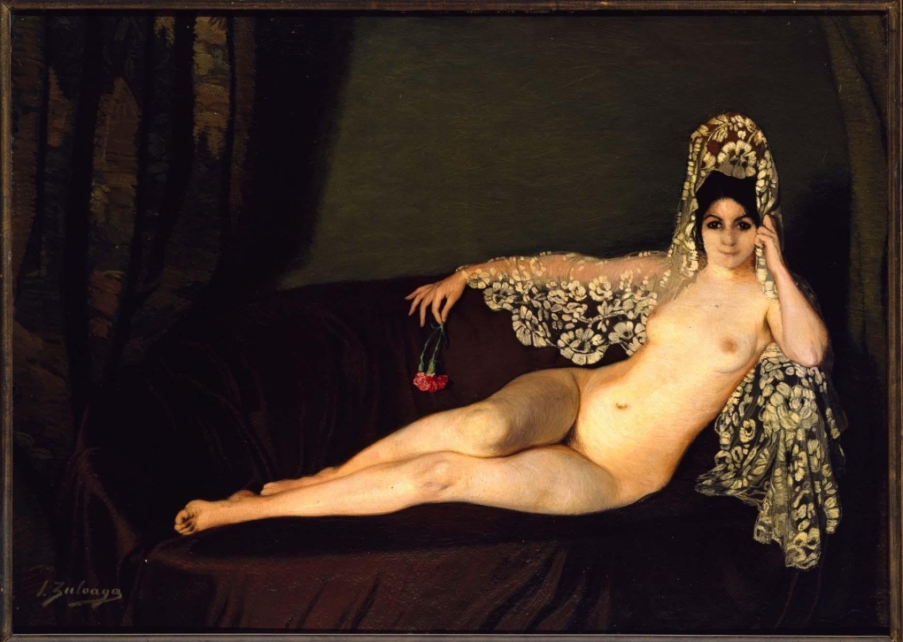 Голые испанки в трусиках