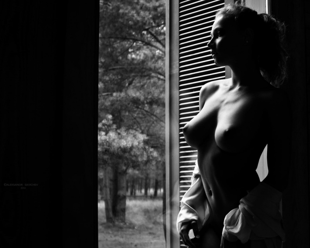 Черно белая фотосессия ню
