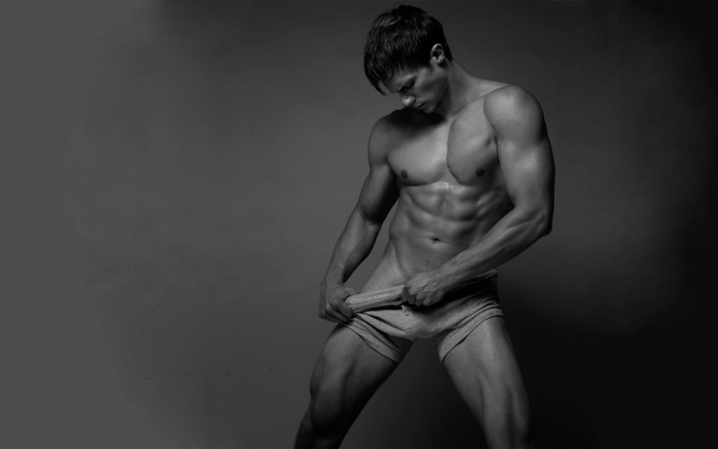 Красивые эротические мужчины