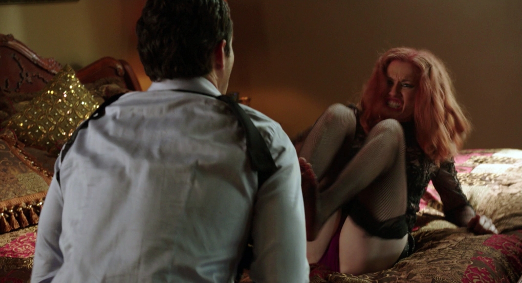 Мирей инос постельная сцена саботаж