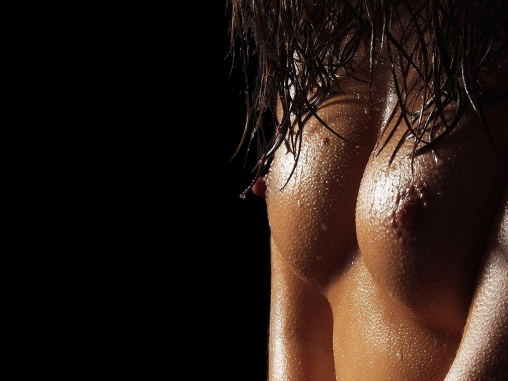 Самая красивая женская грудь