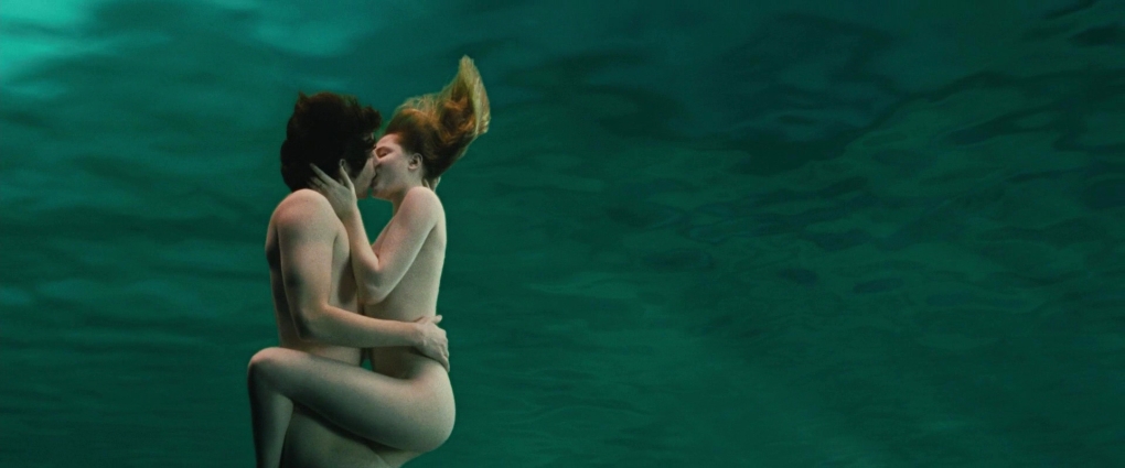 Тэнди Ньютон голая в фильме