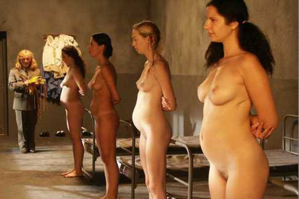 Принудительное обнажение в фильмах