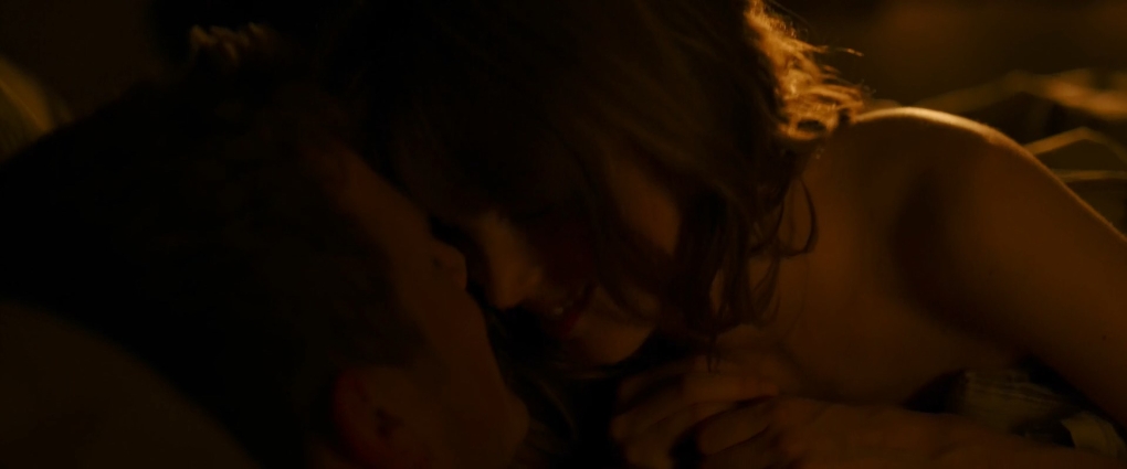 Сильвия Хукс горячие