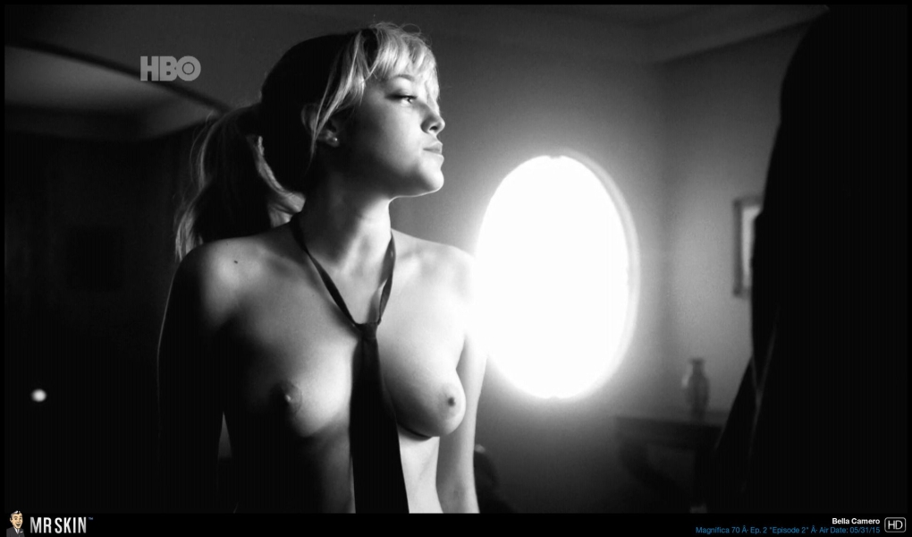 Актриса Зои Белл фото голышом