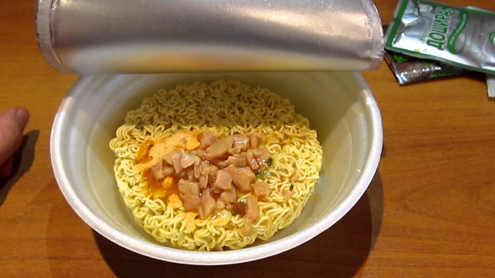 Доширак подарок