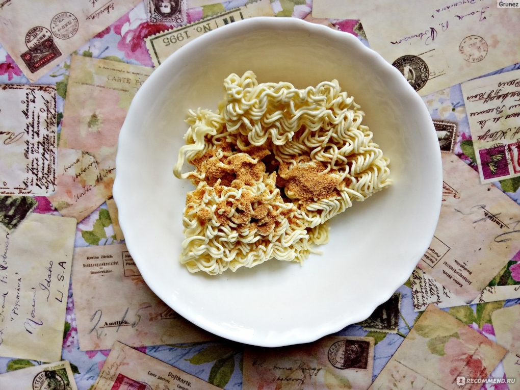 Лапша быстрого приготовления море