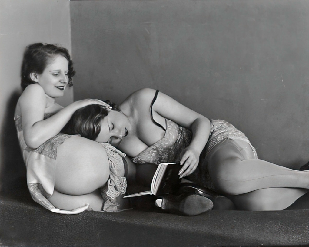 Американские стриптизерши 60х