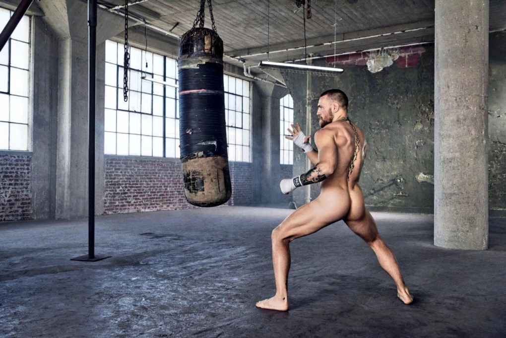 Голые женщины бойцы юфс лесби