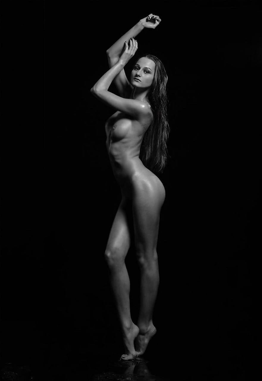 Ксюша Клеопова модель ню