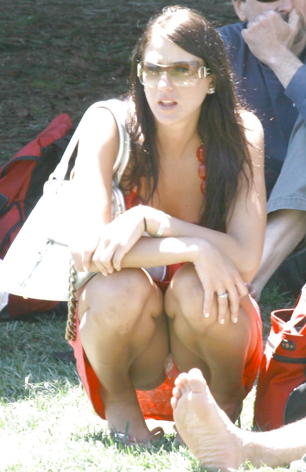 Случайные голые женщины