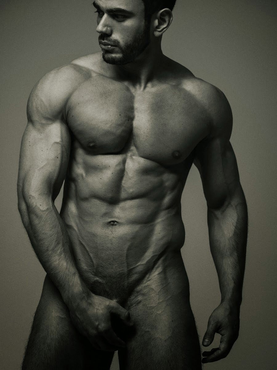 Степан Переверзев голый