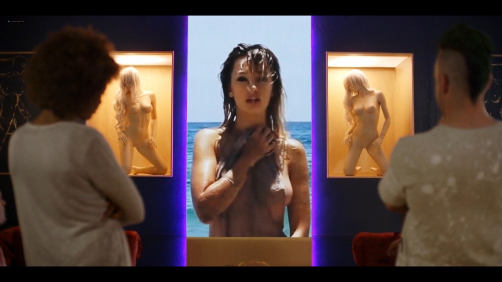 Каролина Бенефилд сэкс