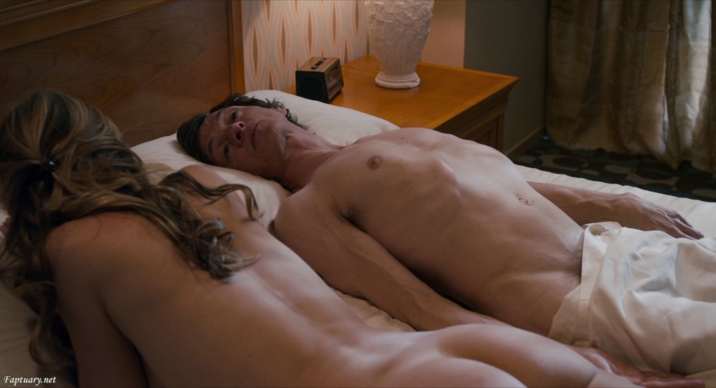 Хелен Хант голая в фильме суррогат