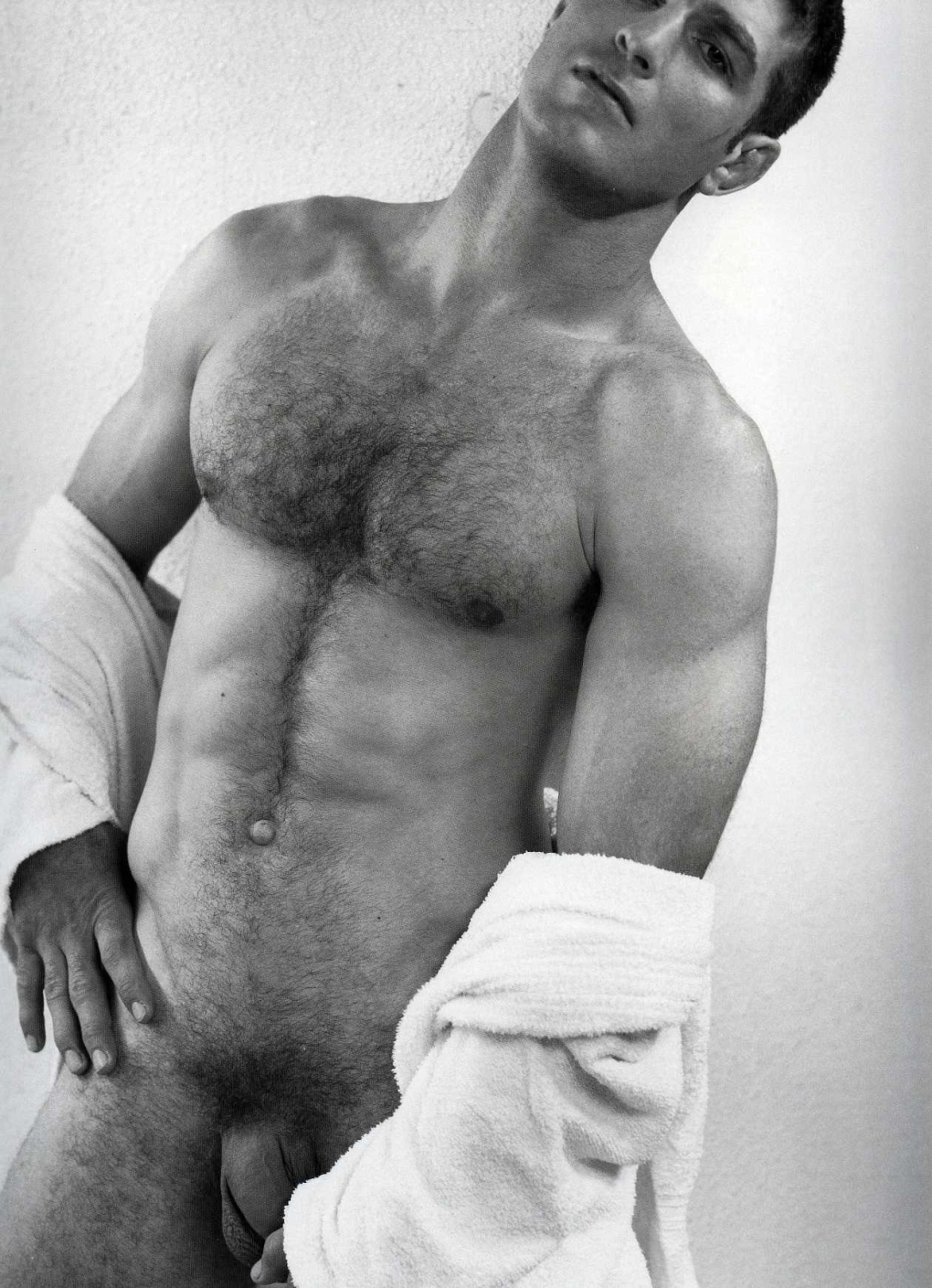 Красивые голые французы парни