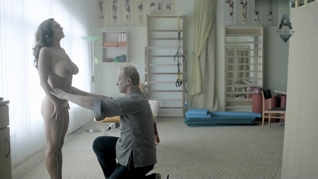 Мария Шумакова голая в сериале "сладкая жизнь"