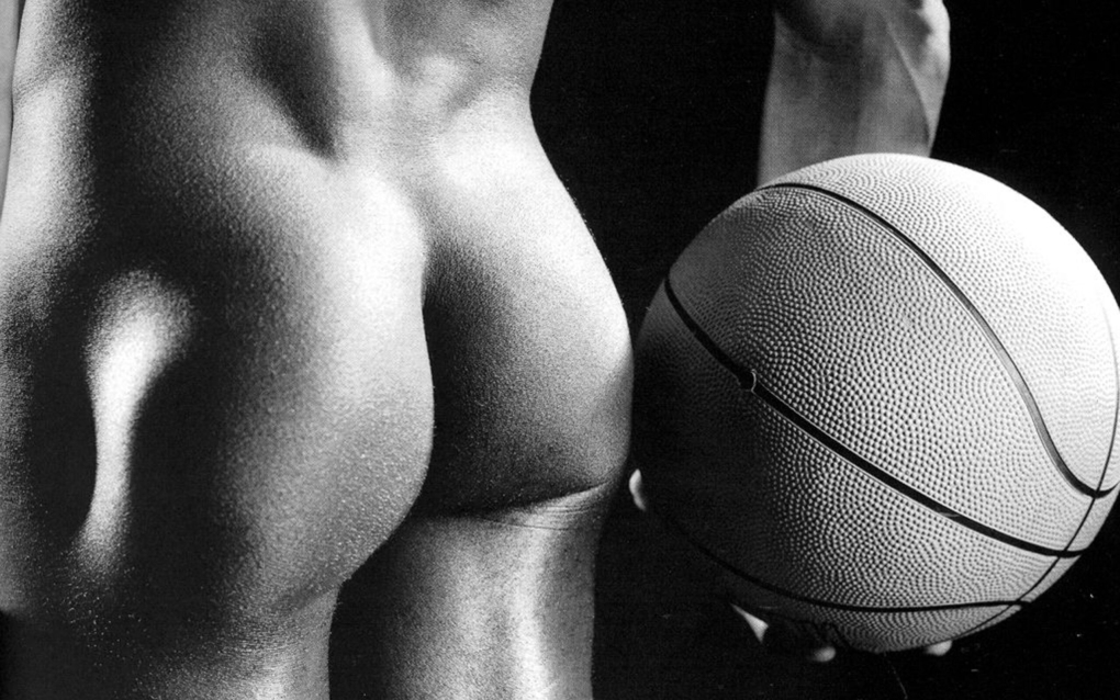 Красивые голые мужские попки