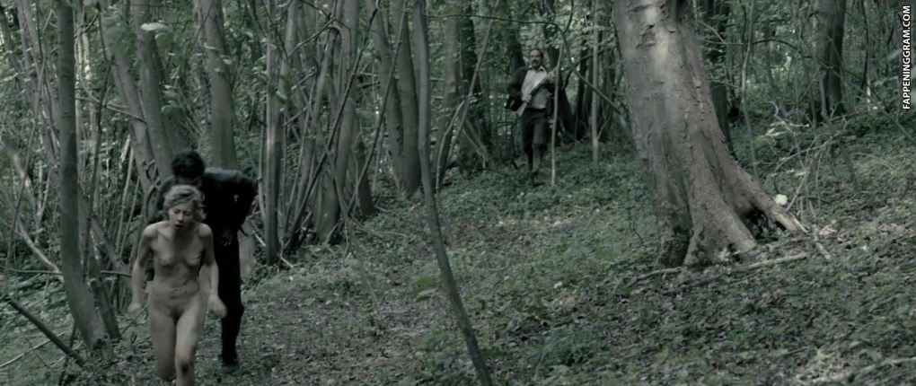 Жеральдин Мартино в фильме «наблюдатель», 2012