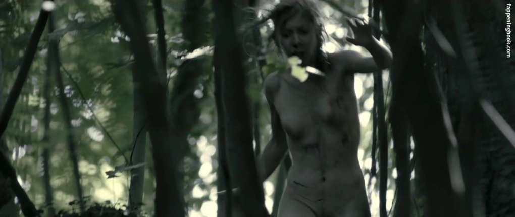 Жеральдин Мартино грудь