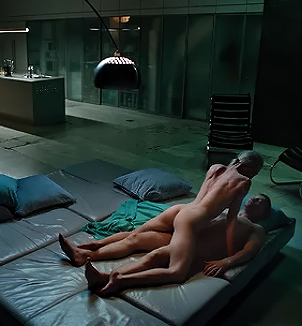 Евгения Громова в эротических сценах