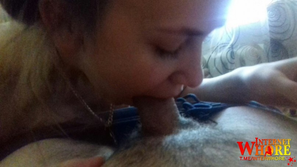 Валерия Сафронова отсосала слив