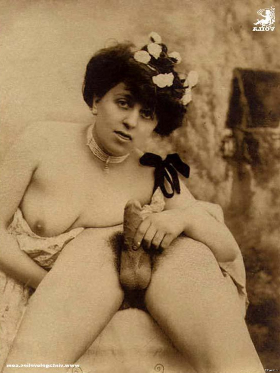 Деревенские бабы ебутся