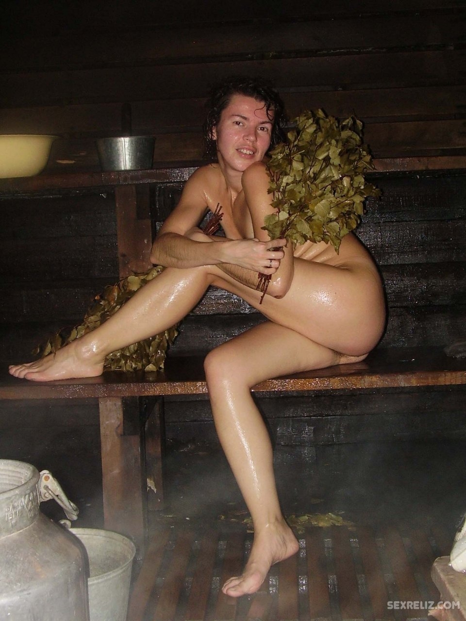 Голые женщины после бани