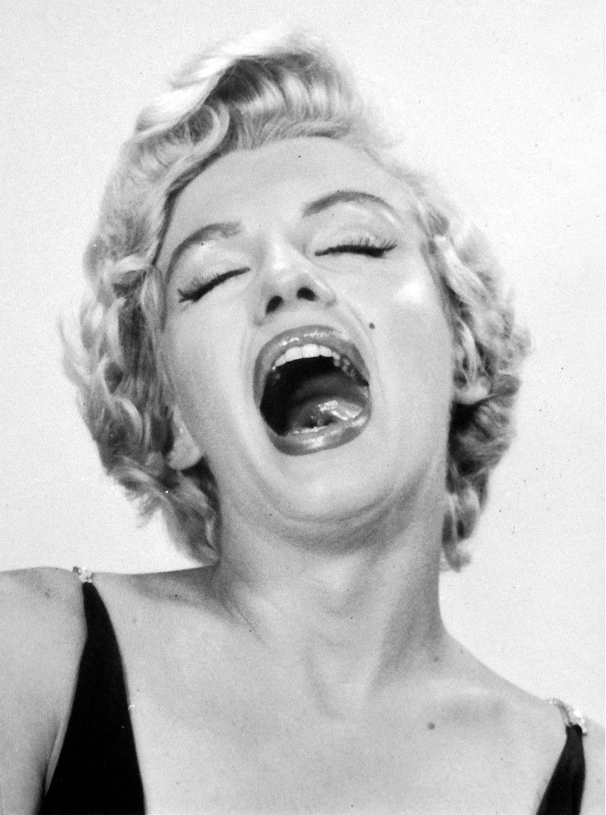 Мерлин Монро фото черно-белые Париж город