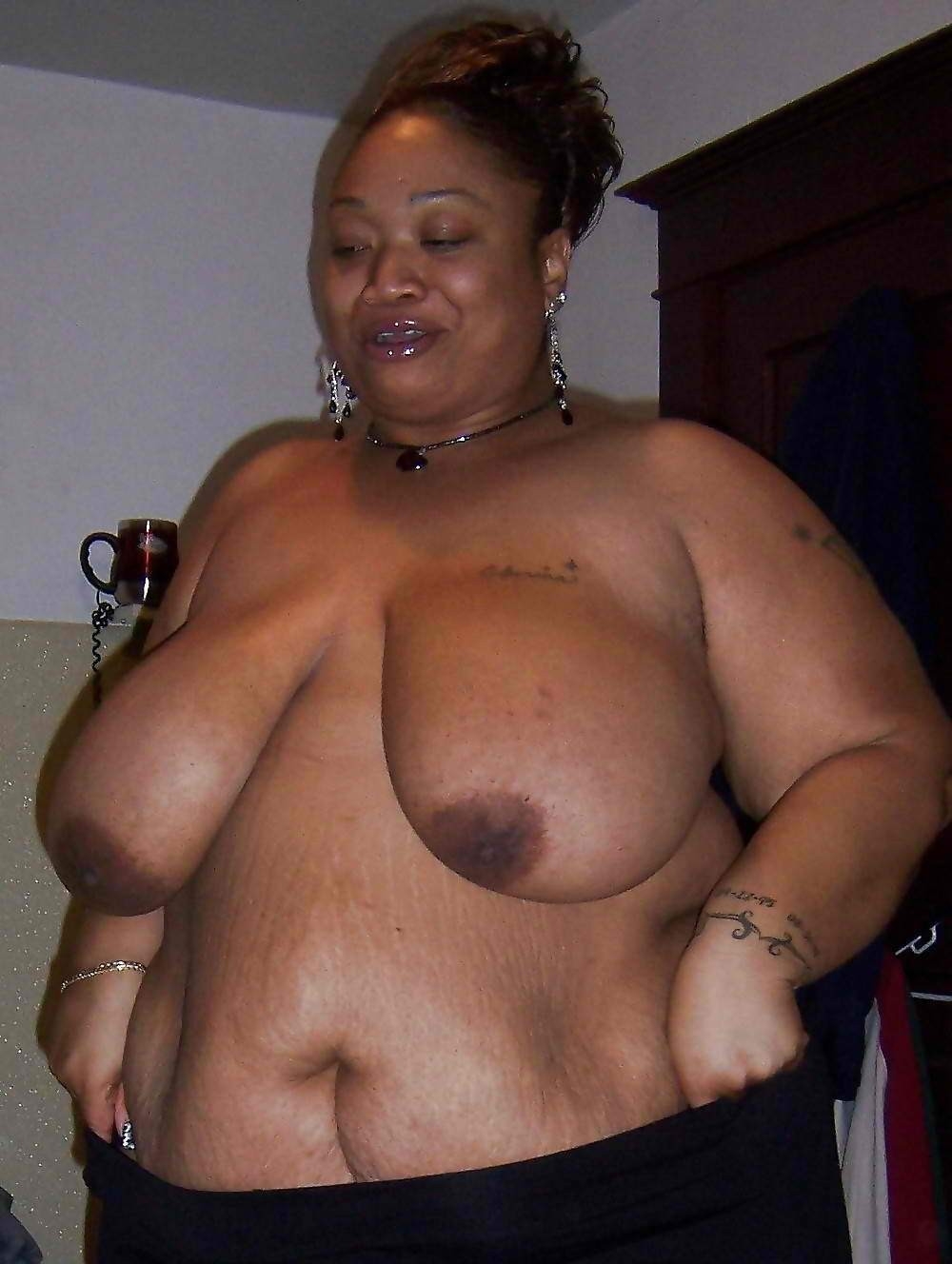 Пожилые женщины с большими сиськами