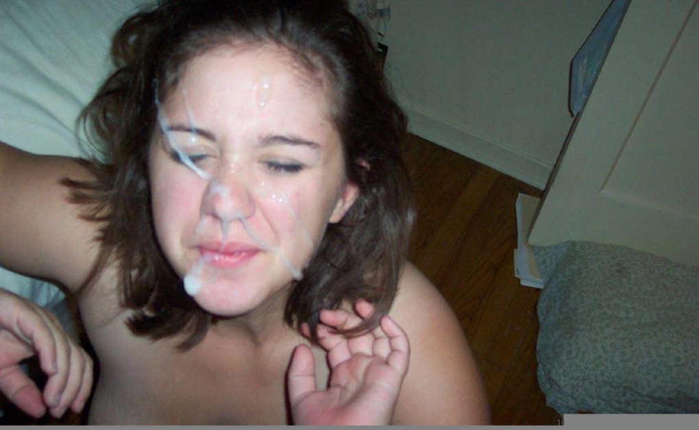 Кончил на грудь Любительское